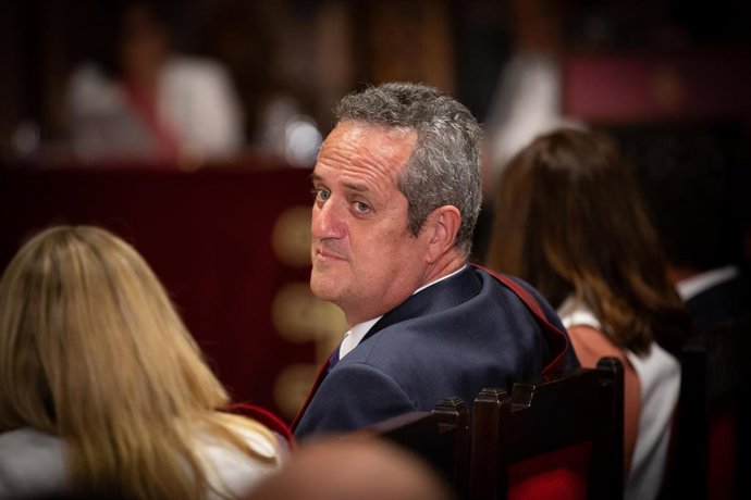 Quim Forn en el recibimiento del presidente de la Generalitat de Cataluña, Quim Torra, a los nuevos concejales del Ayuntamiento de Barcelona