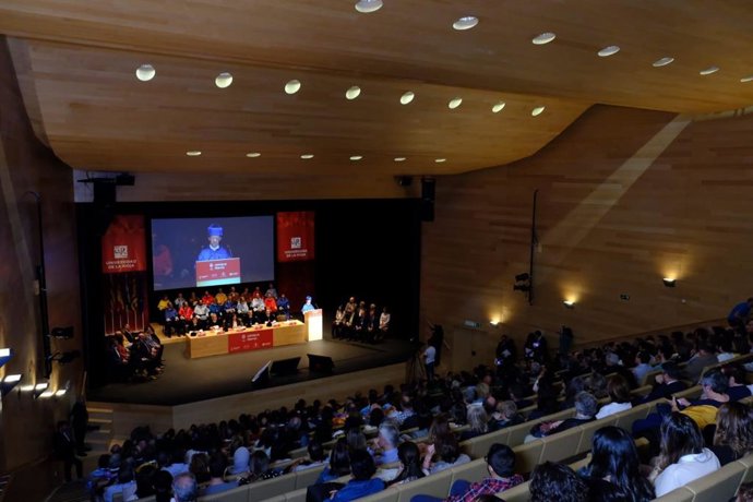 Acto de inauguración del curso de Campus Iberus en Riojaforum (Logroño)
