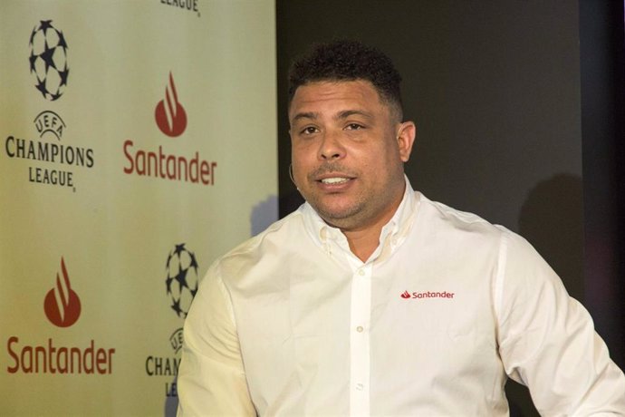 Ronaldo Nazario, embajador de Banco Santander, en la presentación de las actividades por la final de la Liga de Campeones