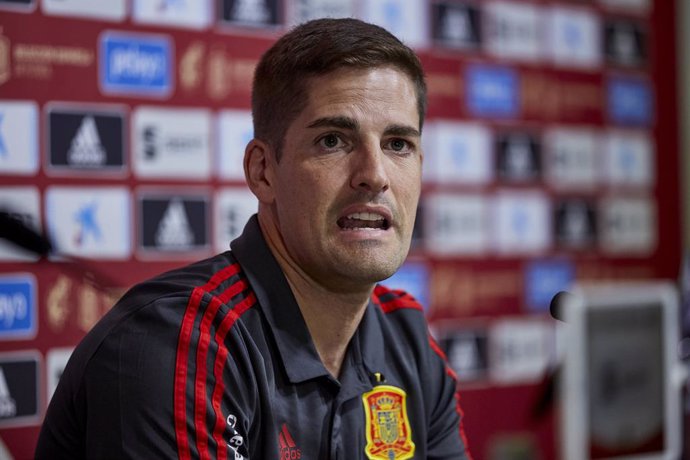 Fútbol/Selección.- Moreno: "El Bara y el Madrid no tienen muchos españoles y es