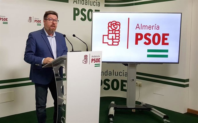 El diputado autonómico del PSOE-A de Almería Rodrigo Sánchez Haro