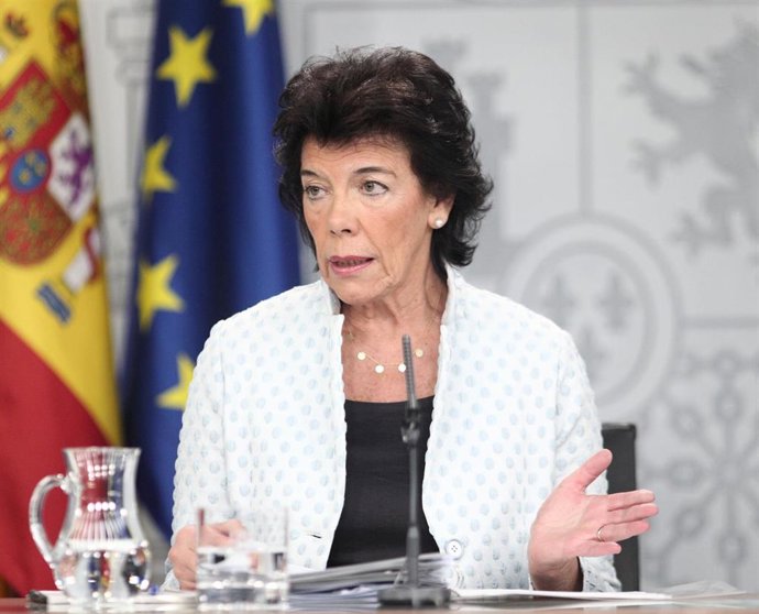 AV.- El Gobierno pide al TC que advierta al Parlament de que está incumpliendo s