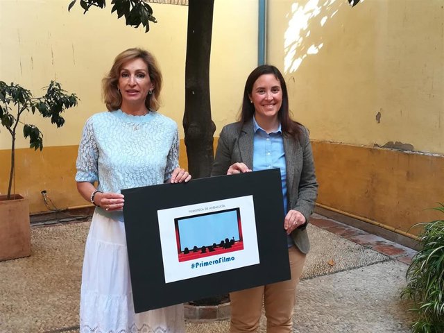 Troncoso (izda.) y Casanueva presentan el programa '#PrimeraFilmo'