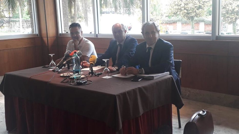 Javier Palacios, Calixto Alonso y Vicente González