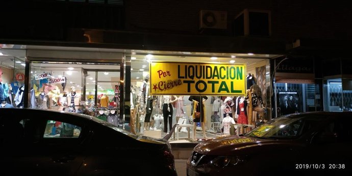 Imagen de la galería comercial conocida como 'Mercado de la Elipa'.