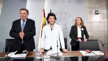 Celaá avisa el Govern de les conseqüències que hi haurà si incompleix la llei