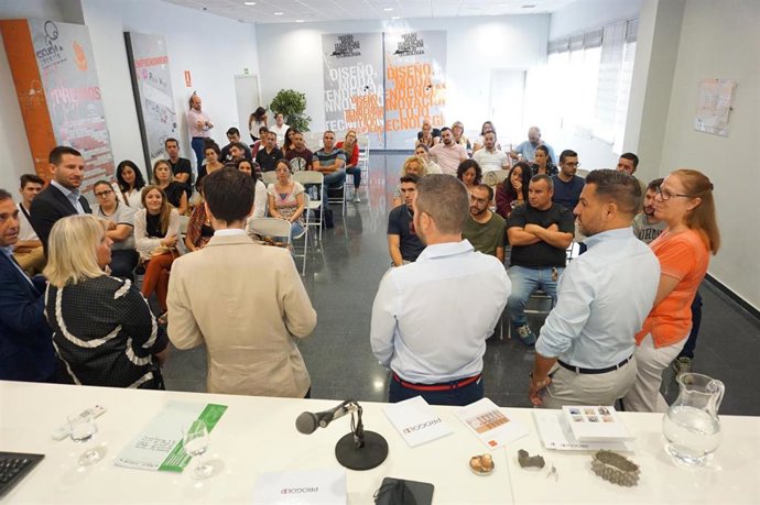 Encuentro en la Escuela de Joyería del SAE