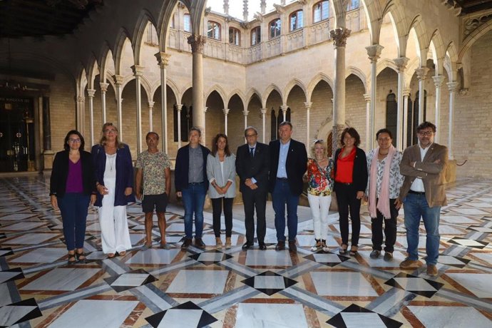 Reunión de la AMI con el presidente de la Generalitat, Quim Torra