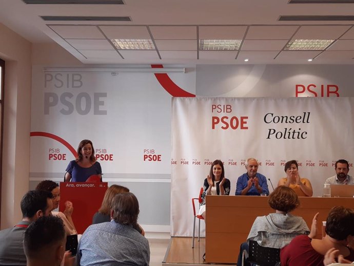La secretria general del PSIB-PSOE. Francina Armengol, intervé al Consell Polític de la formació a Palma de Mallorca.