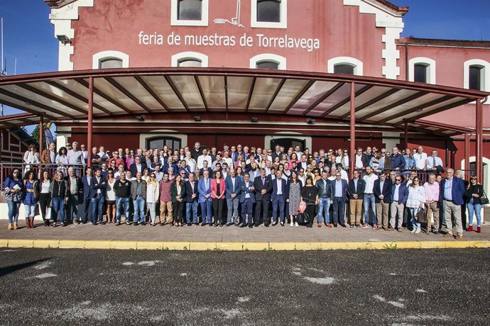 Cargos y números 1 del PRC en La Lechera