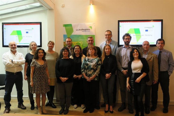 Participantes en la jornada de presentación del proyecto LCA4Regions en Bruselas