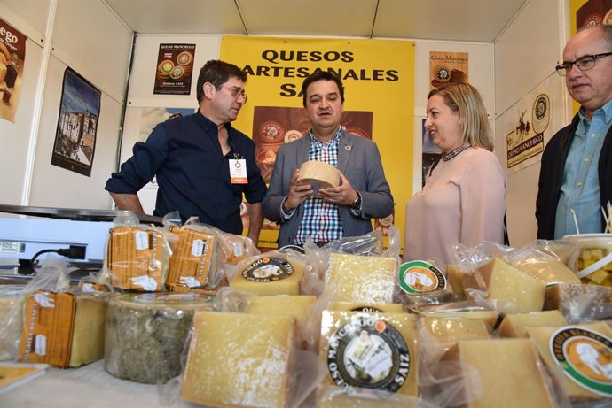 Martínez Arroyo destaca la fuerza del sector agroalimentario de CLM por la espec