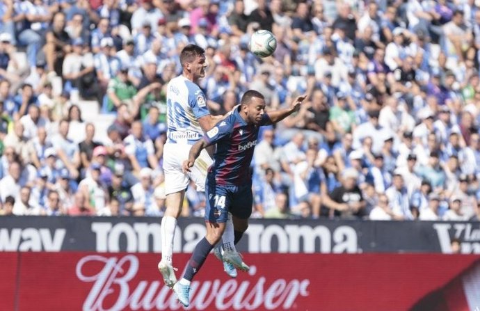Guido Carrillo y Rubén Vezo en el Leganés-Levante