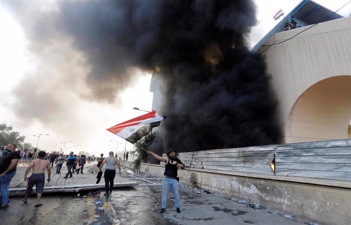 Manifestación en la capital de Irak, Bagdad, contra la corrupción y el desempleo