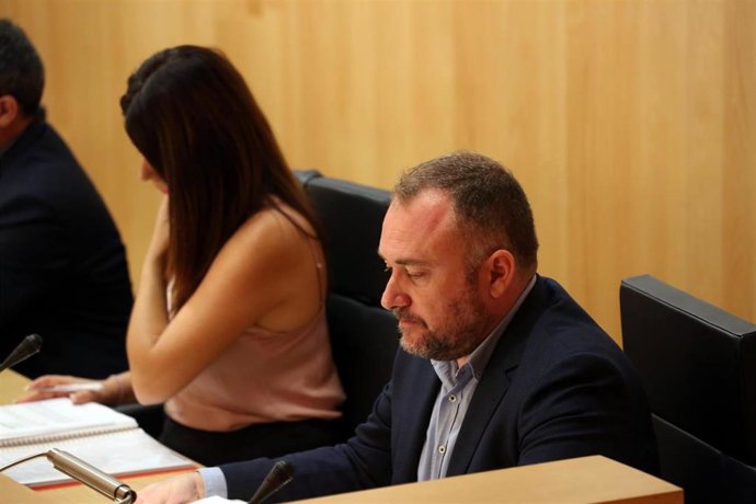 El diputado del PSOE en la Diputación de Málaga Luis Guerrero.