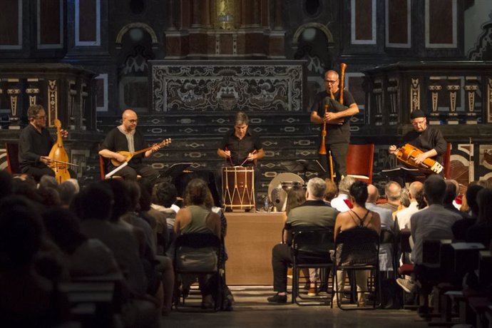 Actuación de la formación musical valenciana Capella de Ministrers