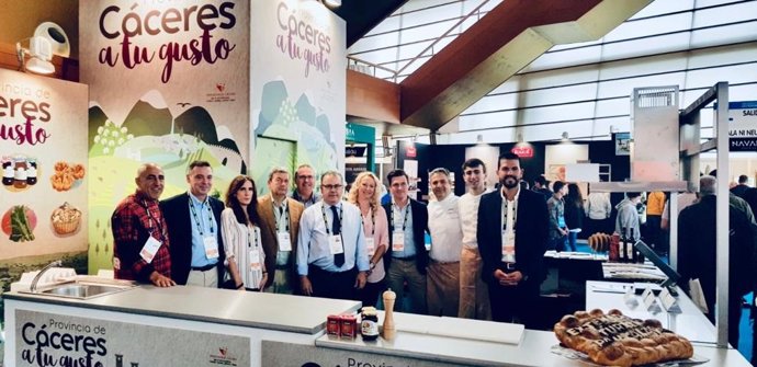 Promoción de la provincia cacereña en Gastronómika 2019 de San Sebastián