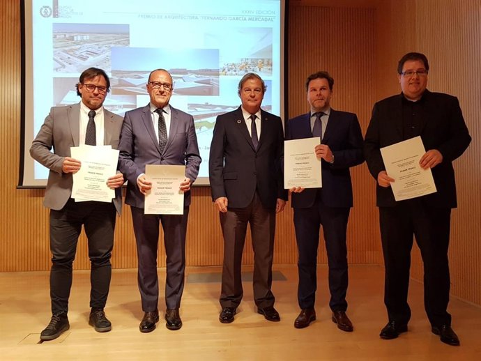 Felipe Faci preside la entrega del Premio García Mercadal de Arquitectura 2019.