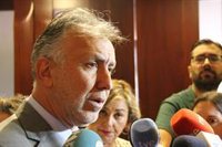 Torres justifica las modificaciones impositivas del Gobierno canario para 2020 en la mantención de los servicios básicos