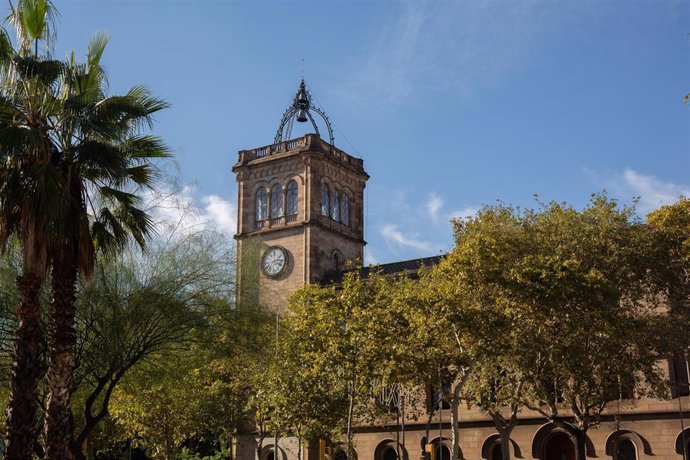 Edificio histórico de la Universidad de Barcelona (archivo)