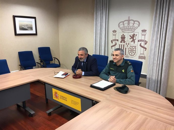 Pedro de la Fuente, subdelegado del Gobierno en Brugos, y Alfonso Martín, teniente coronel jefe de la Comandancia de la Guardia Civil.