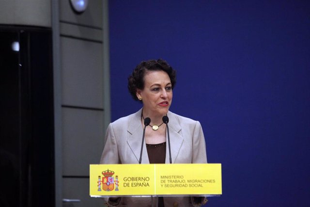 La ministra de Trabajo, Magdalena Valerio