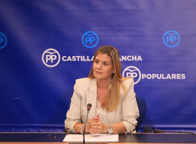 La secretaria general del PP de C-LM, Carolina Agudo, en rueda de prensa