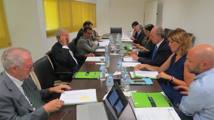 Consejo del PTA, presidido por el consjero de Economía, Rogelio Velasco