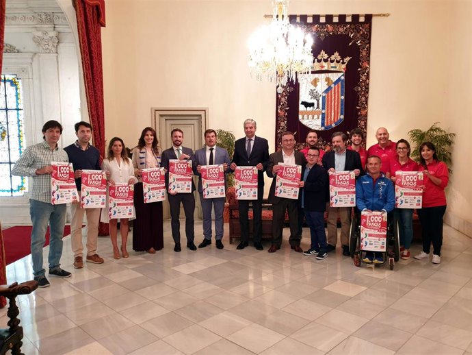 Organizadores de la 'Carrera solidaria de los 1.000 pasos' de Salamanca.