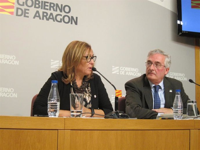 Mayte Pérez y Joaquín Olona, en la rueda de prensa posterior al Consejo de Gobierno.