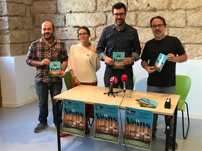 El regidor de Cultura y Bienestar Social, Antoni Noguera, en la presentación de 'Teatre de Barra'