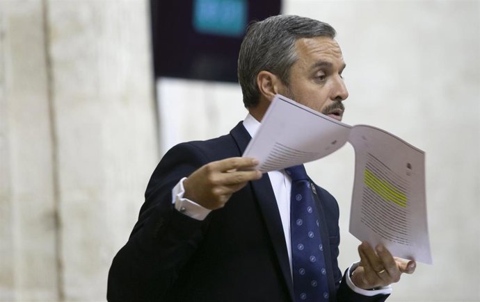 El consejero de Hacienda, Industria y Energía, Juan Bravo, en una imagen de archivo.