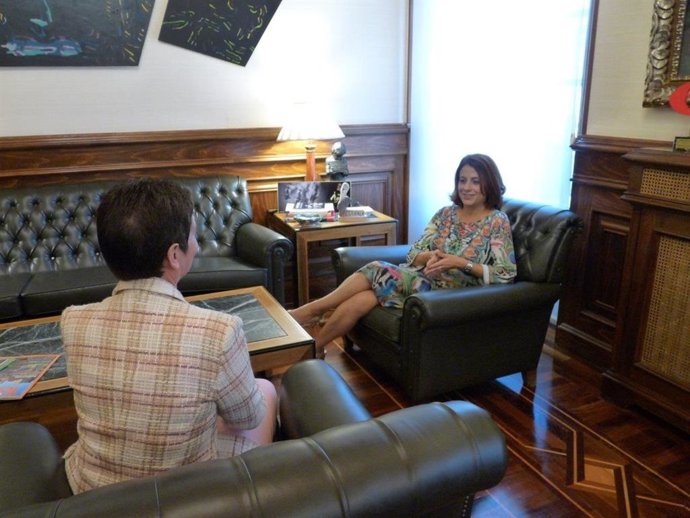 La alcaldesa de Teruel mantiene en su agenda 'Jueves Ciudadanos'.