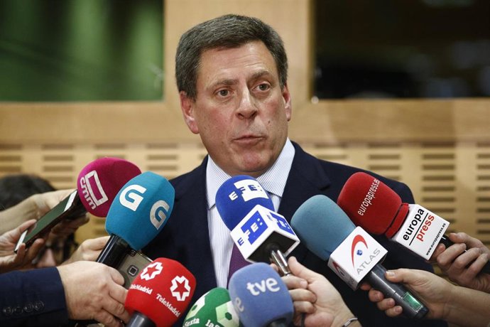 Juan Carlos Quer, padre de Diana Quer, ofrece declaraciones a los medios después de su reunión con la ministra de Justicia, Dolores Delgado, con motivo de la presentación de la campaña por la No Derogación de la Prisión Permanente Revisable. 