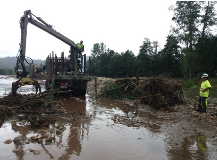 Trabajos de limpieza de los ríos