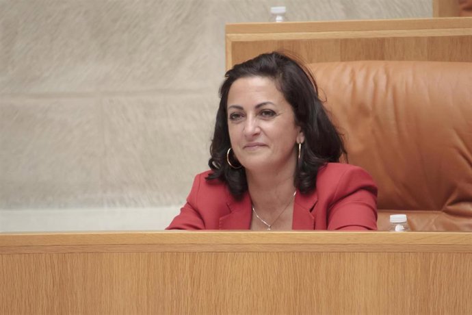 La candidata del PSOE a la presidencia de La Rioja, Concha Andreu, durante la segunda sesión del debate de su investidura como presidenta de la comunidad.