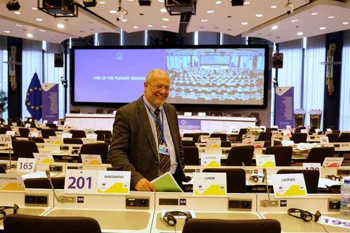 Igea antes de intervenir en la Conferencia de Alto Nivel de Regiones Mineras en Bruselas