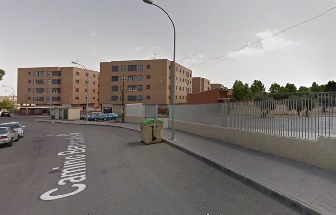 Inmediaciones del colegio 'Miguel de Cervantes' de Argés en Google Street View