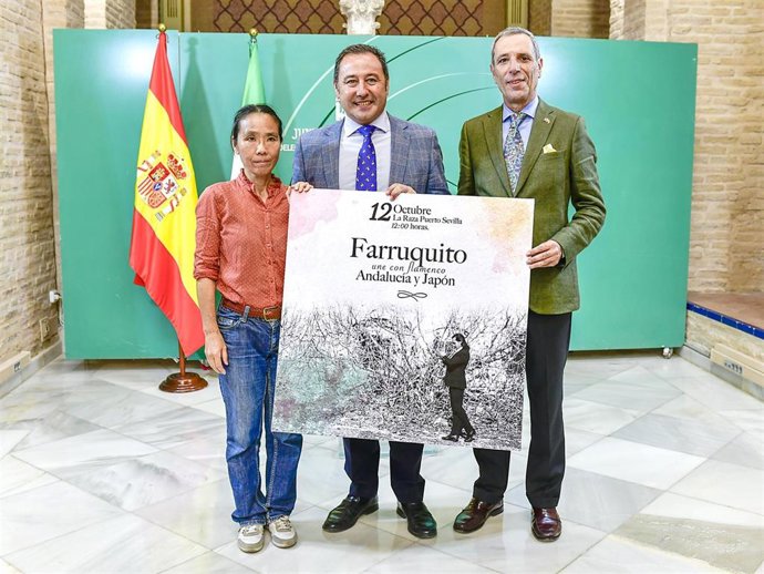 El delegado del Gobierno de la Junta de Andalucía en Sevilla, Ricardo Sánchez, y el cónsul honorario de Japón en Andalucía, José Japón, presentan 'Une con flamenco Andalucía y Japón'