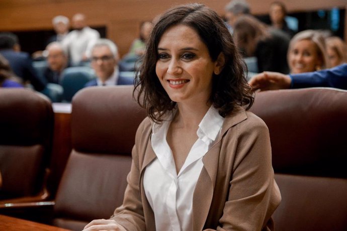 Imagen de recurso de la presidenta de la Comunidad de Madrid, Isabel Díaz Ayuso, durante una sesión plenaria en la Asamblea de Madrid (España), a 3 de octubre.