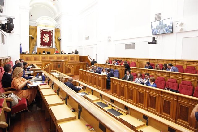 Fotografía de recurso de una sesión plenaria en las Cortes de Castilla-La Mancha