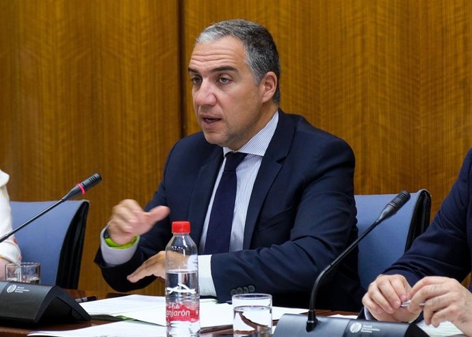 El consejero Elías Bendodo, en una imagen de archivo.