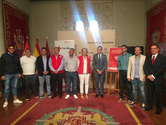 Un momento de la presentación de la marcha solidaria de BTT de Cruz Roja.