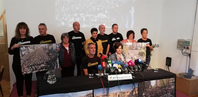 Rueda de prensa de los familiares de los condenados en el 'caso Alsasua'