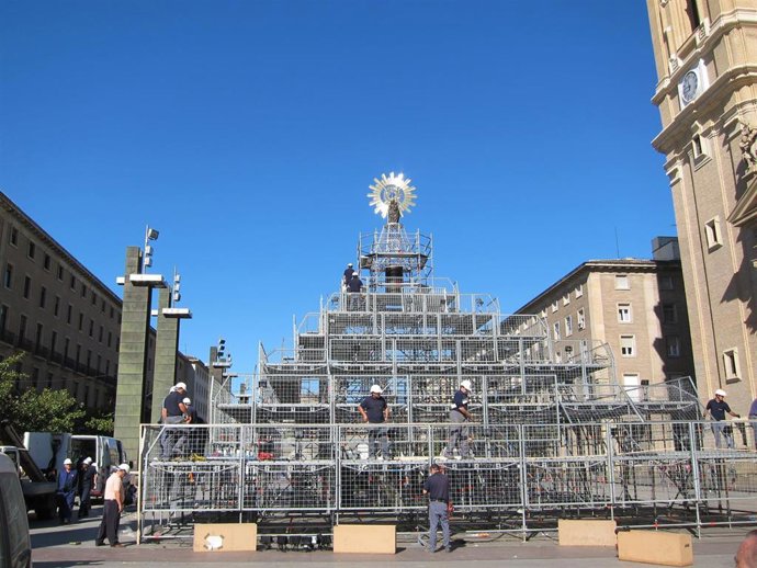 Estructura de la Ofrenda de la Flores de la Virgen del Pilar