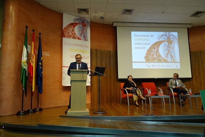 Presentación de un documento de consenso sobre salud vascular
