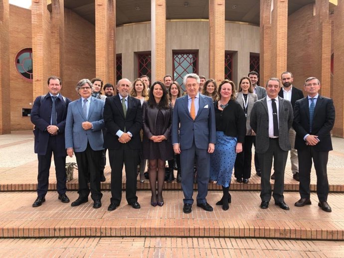 Imagen de archivo del comité organizador del Salón Internacional de la Minería de 2019, que contará con la asistencia de los participantes en la XVII Reunión Anual del Consejo Superior de los Colegios de Ingenieros de Minas.