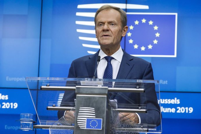 Siria.- Tusk avisa a Erodgan de que la UE no se dejará "chantajear" con los refu