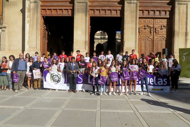 Conmemoración del Dóa Internacional de la Niña