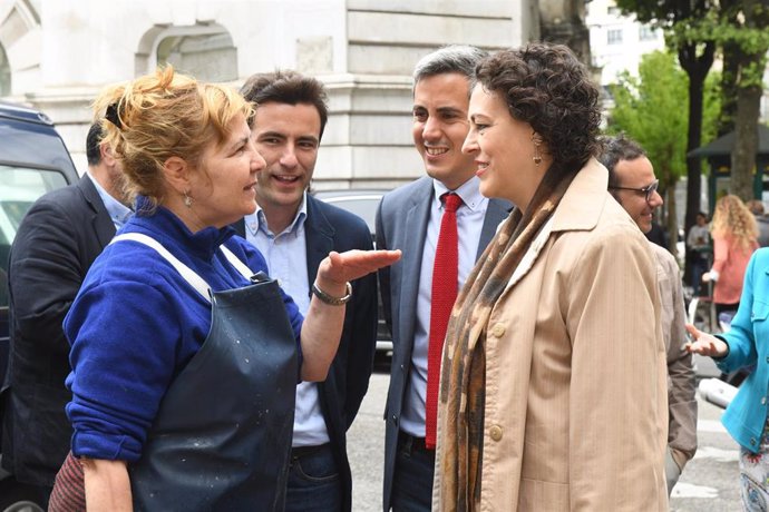 Pedro Casares, Pablo Zuloaga y Magdalena Valerio